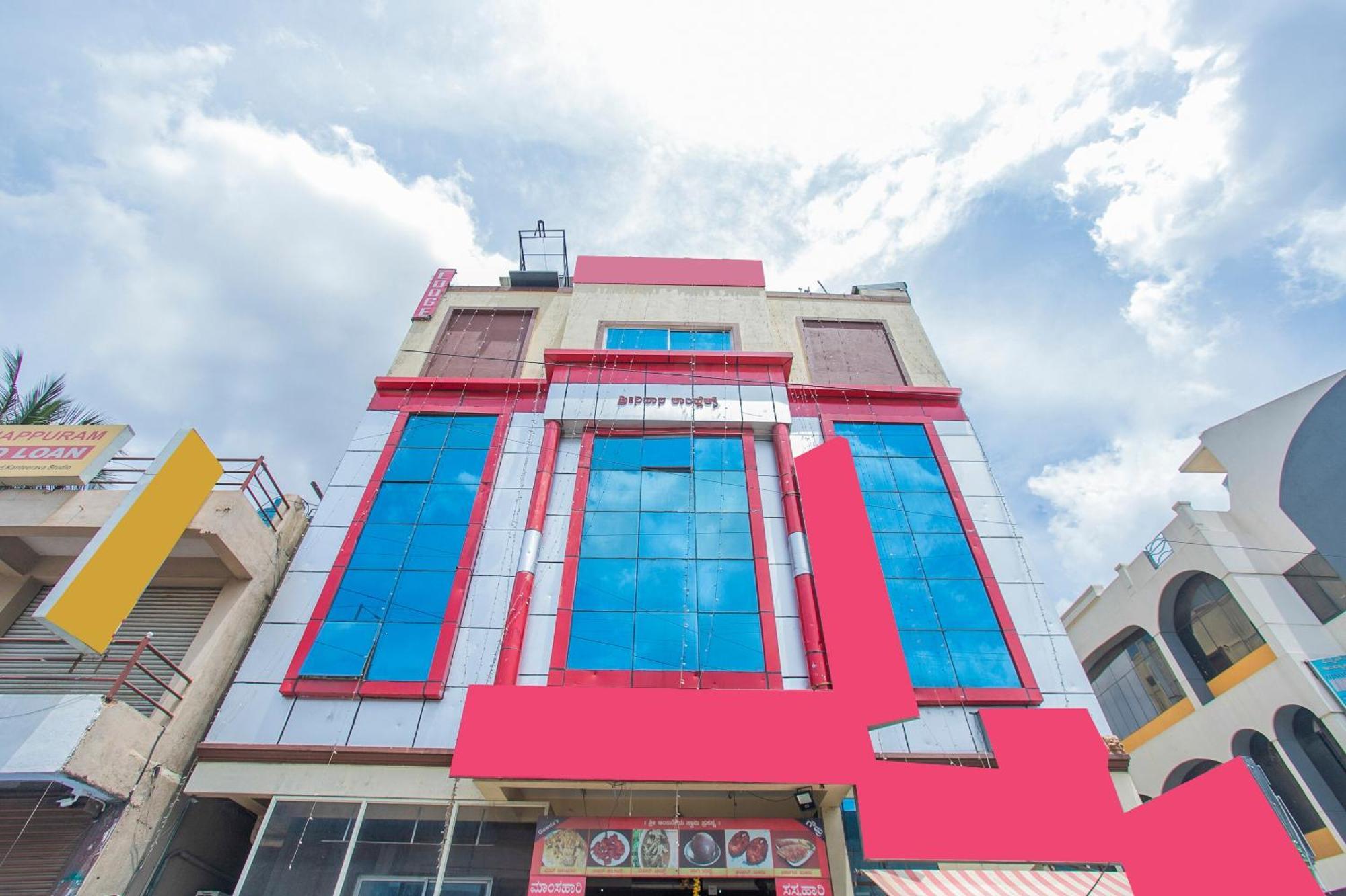 Hotel O Royal Residency Near Hare Krishna Hill Бангалор Екстериор снимка